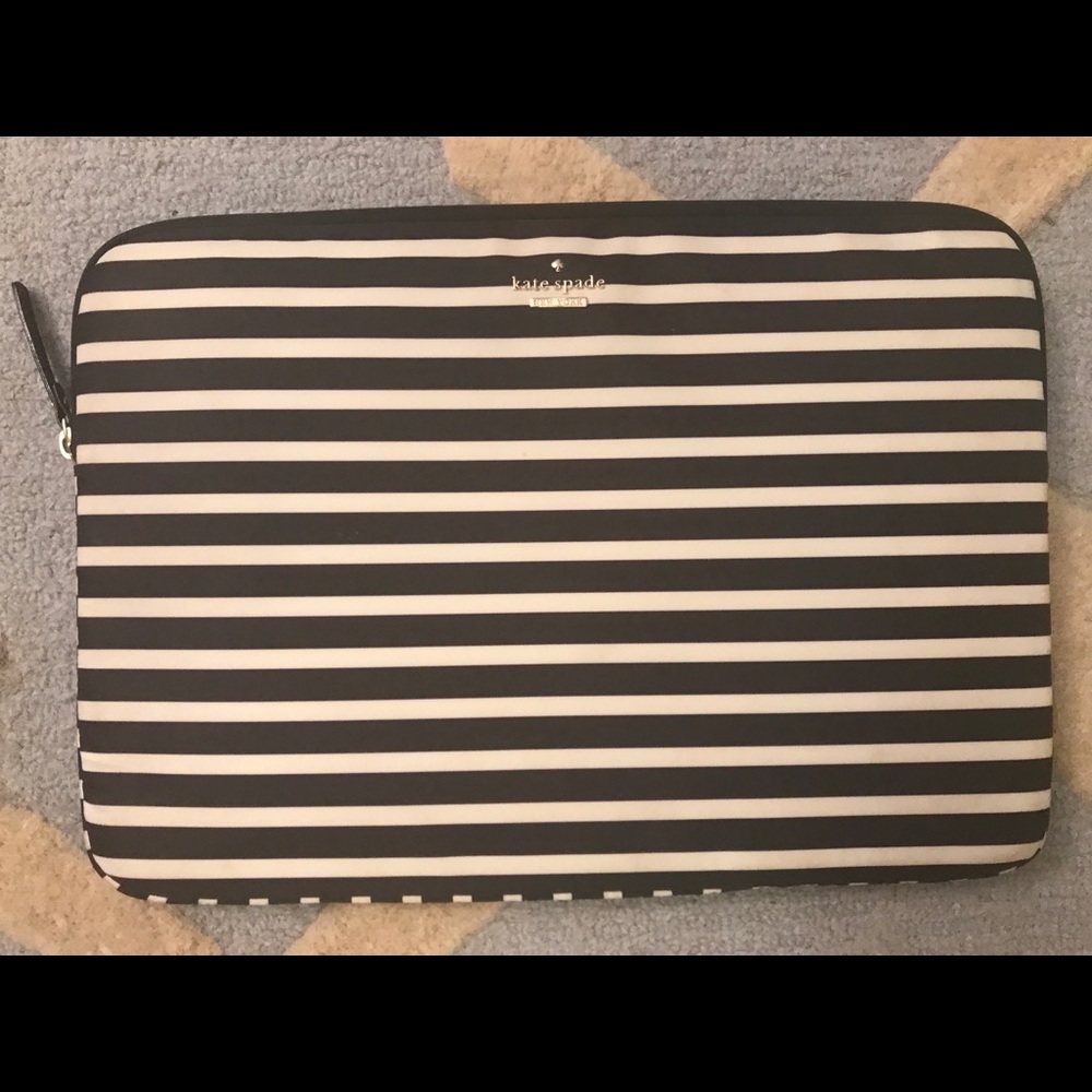 Black and white striped Kate Spade laptop case